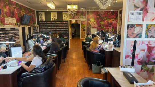 Hot Tips Nail Lounge A1 - Rockaway