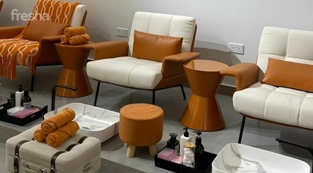 Saras Beauty Lounge image 2