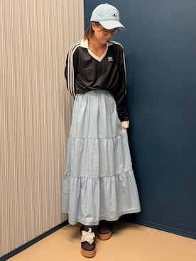 「adidas(アディダス)のアイテム(Tシャツ/カットソー)」を使った、At さん(レディース・157cm)の春コーディネート