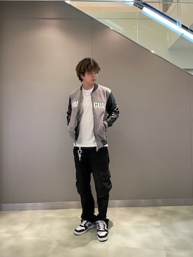 kaiseiさんの（1 piu 1 uguale 3 | ウノピゥウノウグァーレトレ）を使ったコーディネート