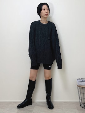「NIKE(ナイキ)のアイテム(レギンス/スパッツ)」を使った、Lilychouchouさん(レディース・163cm)の冬コーディネート