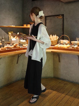 「OOFOS(ウーフォス)のアイテム」を使った、kannaさん(レディース・162cm)の春コーディネート