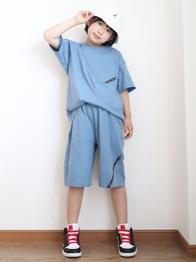 「NIKE(ナイキ)のアイテム(スニーカー)」を使った、teiccoさん(キッズ・130cm)の春コーディネート