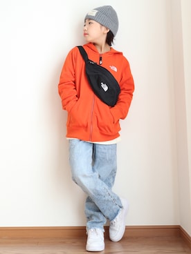 「NIKE(ナイキ)のアイテム(スニーカー)」を使った、teiccoさん(キッズ・126cm)の冬コーディネート