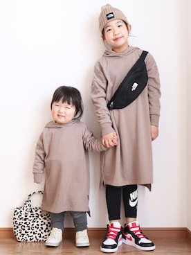 「NIKE(ナイキ)のアイテム(スニーカー)」を使った、teiccoさん(キッズ・126cm)の秋コーディネート