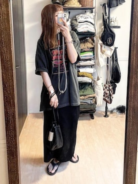 「OOFOS(ウーフォス)のアイテム」を使った、うーさん 。さん(レディース・166cm)の夏コーディネート