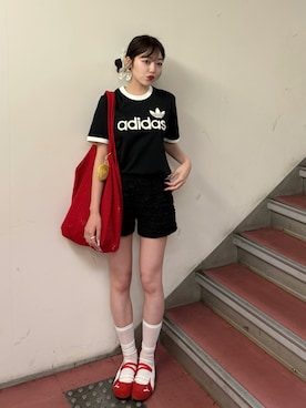 「adidas(アディダス)のアイテム(Tシャツ/カットソー)」を使った、ramuさん(レディース・166cm)の夏コーディネート
