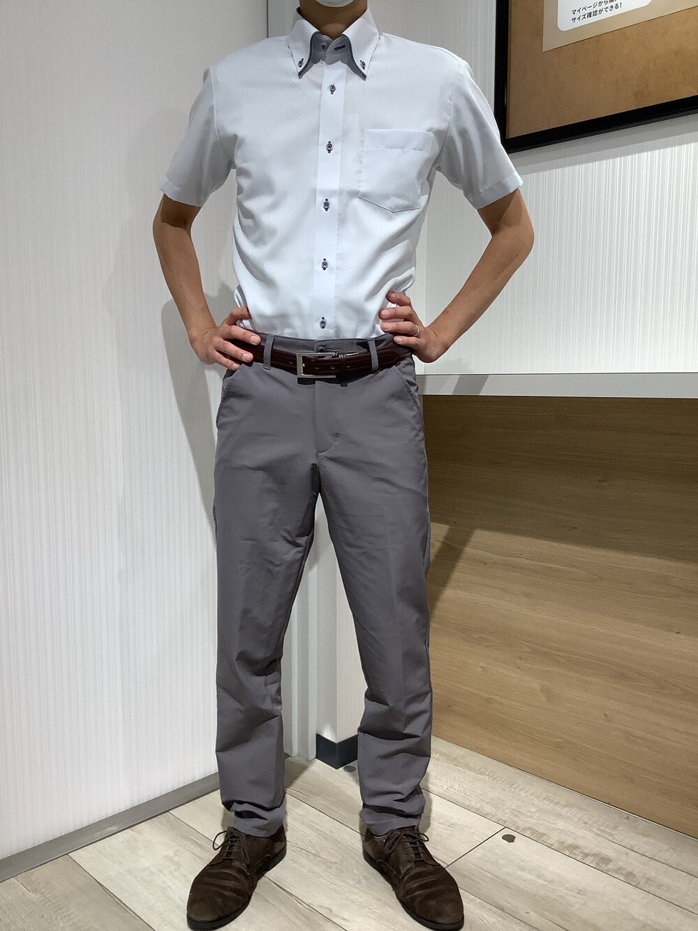 TOKYO SHIRTS OUTLET 福岡マリノアシティ店さんの「4Dストレッチフィット ワークパンツ（TOKYO SHIRTS）」を使ったコーディネートの1枚目の写真