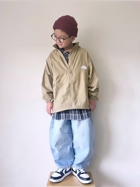 「NIKE(ナイキ)のアイテム(スニーカー)」を使った、yo_yoさん(キッズ・127cm)の秋コーディネート