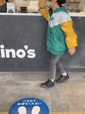 「NIKE(ナイキ)のアイテム(ナイロンジャケット)」を使った、y .さん(キッズ・130cm)の秋コーディネート