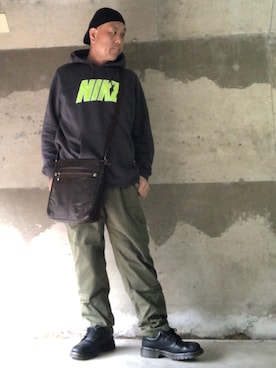 「NIKE(ナイキ)のアイテム(パーカー)」を使った、sikkinixxさん(メンズ・180cm)の春コーディネート