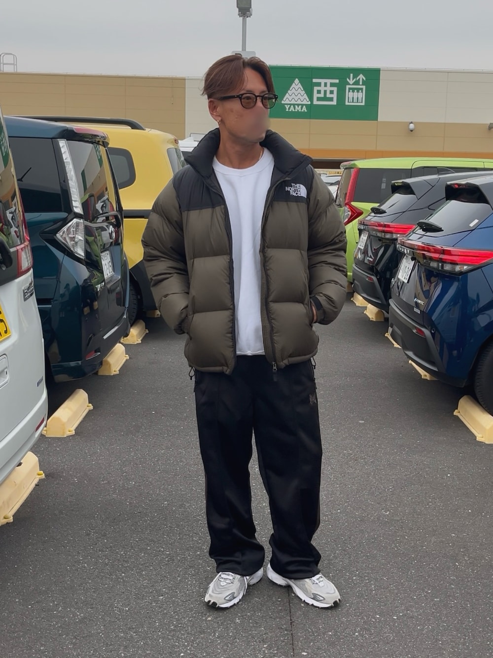 十然ダイ補湯さんの「THE NORTH FACE NUPTSE JACKET / ザ・ノース・フェイス ヌプシ ジャケット（THE NORTH FACE）」を使ったコーディネートの1枚目の写真