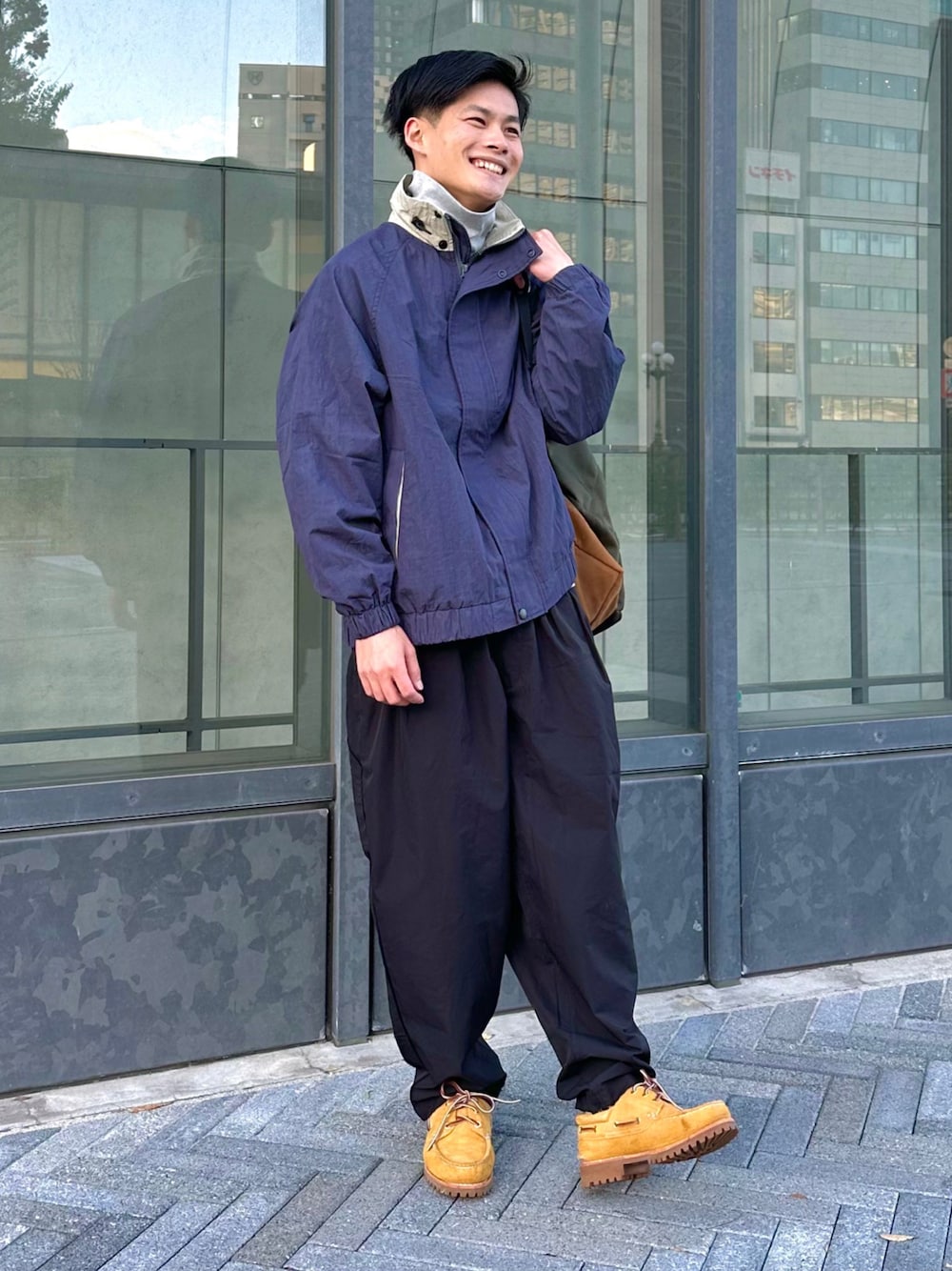 YUYAさんの「F-LAGSTUF-F×GRAMICCI/フラッグスタッフ×グラミチ PIGMENT DYE ZIP PANTS/ピグメントダイ ジップパンツ（Gramicci）」を使ったコーディネートの1枚目の写真