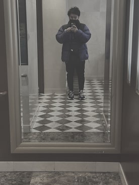 「NIKE(ナイキ)のアイテム(ショルダーバッグ)」を使った、TOさん(メンズ・164cm・30代)の冬コーディネート