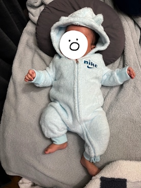 「NIKE(ナイキ)のアイテム(ロンパース)」を使った、ミルク屋さんの娘🐄さん(キッズ・60cm)の春コーディネート