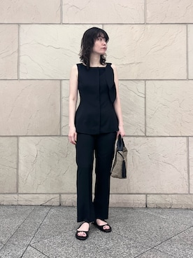 「URBAN RESEARCH ROSSO WOMEN(アーバンリサーチ ロッソ)のリボンデザイン2WAYジレセットアップ(セットアップ、ブラック系)」を使った、katayoさん(レディース・167cm)の春コーディネート