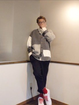「STUDIOUS(ステュディオス)のアイテム(チノパンツ)」を使った、P3さん(メンズ・178cm)の秋コーディネート
