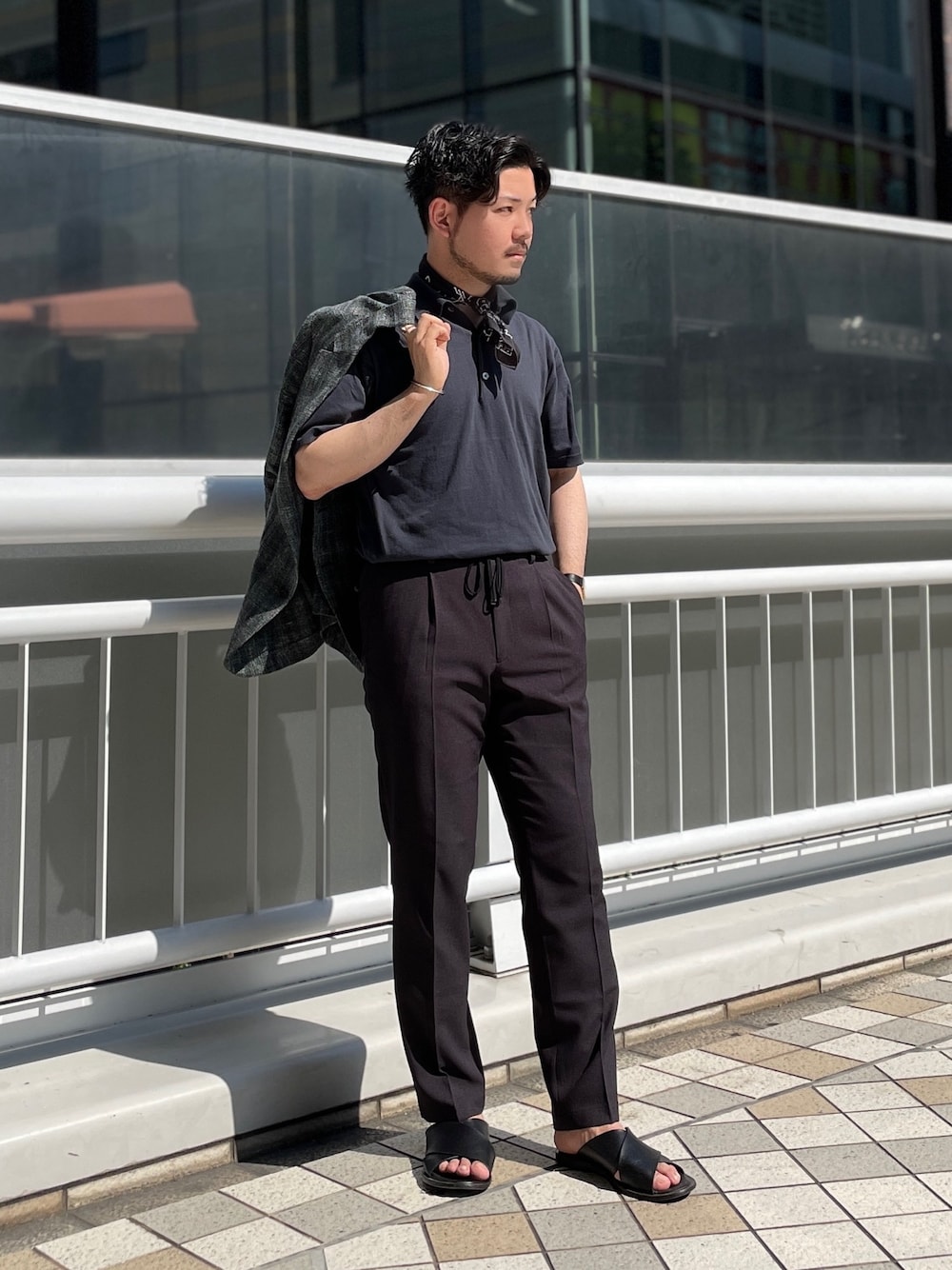 keisuke kyomotoさんの「『UR TECH ひやサラクール』LIFE STYLE TAILOR　ニットポロシャツ（URBAN RESEARCH DOORS）」を使ったコーディネートの1枚目の写真