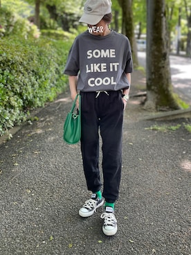 ゆりさんの「サイドスリットビッグロゴプリントTシャツ(4color)（copine | コピン）」を使ったコーディネート