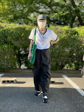 「NIKE(ナイキ)のアイテム(スニーカー)」を使った、ゆりさん(レディース・154cm)の春コーディネート