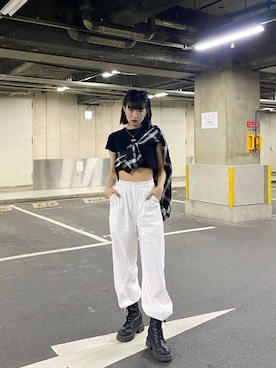 大川まなみさんの（EMODA | エモダ）を使ったコーディネート