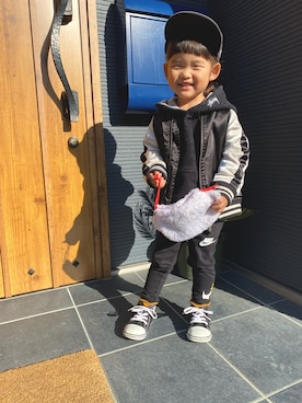 「NIKE(ナイキ)のアイテム(レギンス/スパッツ)」を使った、komaさん(キッズ・120cm)の冬コーディネート