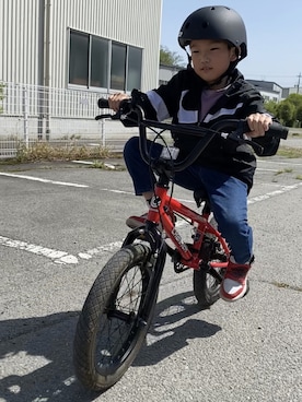 「NIKE(ナイキ)のアイテム(ジャケット/アウター)」を使った、komaさん(キッズ・120cm)の春コーディネート