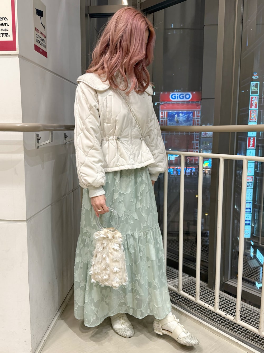 らぺさんの「GRL ジャケット（GRL）」を使ったコーディネートの1枚目の写真