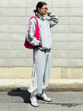 soshunさんの「3way loose inside out sweat pants/３wayルーズ切り替えスウェットパンツ」を使ったコーディネート