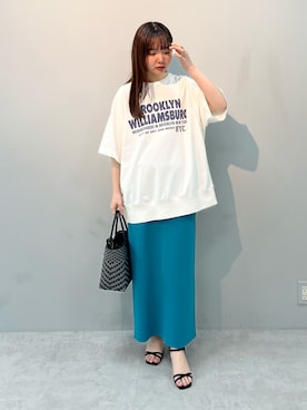 うさみさんの「ロゴプリントTシャツ」を使ったコーディネート