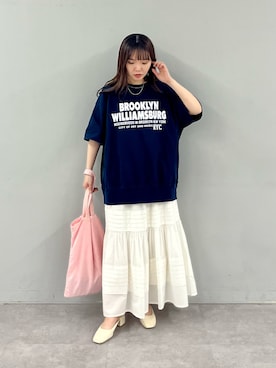 うさみさんの「ロゴプリントTシャツ」を使ったコーディネート