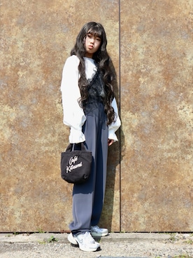 「NIKE(ナイキ)のアイテム(スニーカー)」を使った、花音さん(キッズ・148cm)の春コーディネート