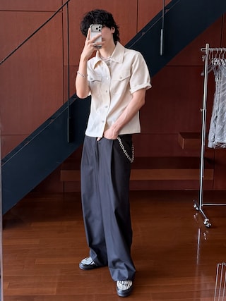 「Bleme(ブレム)のフロントポケット ワイドストレート ストライプ スラックス(スラックス)」を使った、 風早ゆうたさん(メンズ・184cm)の春コーディネート