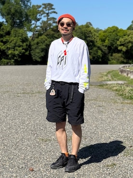 「NIKE(ナイキ)のアイテム(スニーカー)」を使った、dosei_モノトーンコーデさん(メンズ・168cm・30代)の春コーディネート