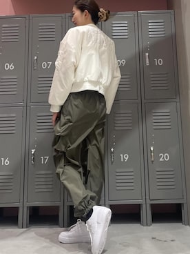 「NIKE(ナイキ)のアイテム(ジャケット/アウター)」を使った、YRYRさん(レディース・170cm・20代)の冬コーディネート