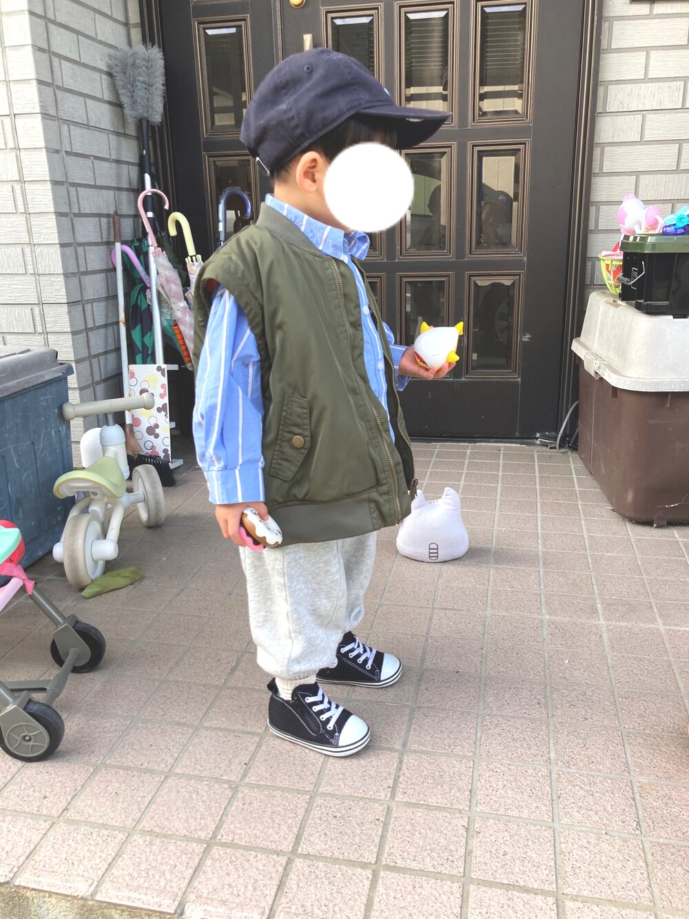 sakuさんの「NEW ERA/ニューエラ キッズ キャップ Child 9TWENTY ウォッシュドコットン ニューヨーク・ヤンキース ネイビー × ホワイト ハンドウォッシャブル 13562003（NEW ERA）」を使ったコーディネートの1枚目の写真