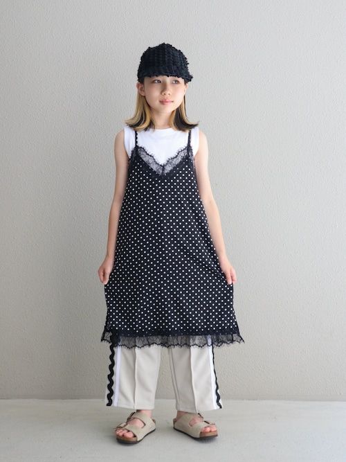 「CIAOPANIC TYPY(チャオパニックティピー)の【KIDS】ランジェリーレースドットキャミチュニック《ジュニアサイズあり》(チュニック)」を使った、cononᐝさん(キッズ・129cm)の夏コーディネート