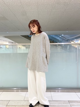 「SENSE OF PLACE by URBAN RESEARCH(センスオブプレイスバイアーバンリサーチ)のシアーボーダールーズトップ(Tシャツ/カットソー、ホワイト系)」を使った、mayuさん(レディース・164cm)の秋コーディネート