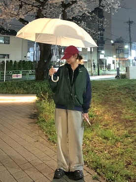 「NIKE(ナイキ)のアイテム(ブルゾン)」を使った、momoさん(レディース・156cm)の春コーディネート