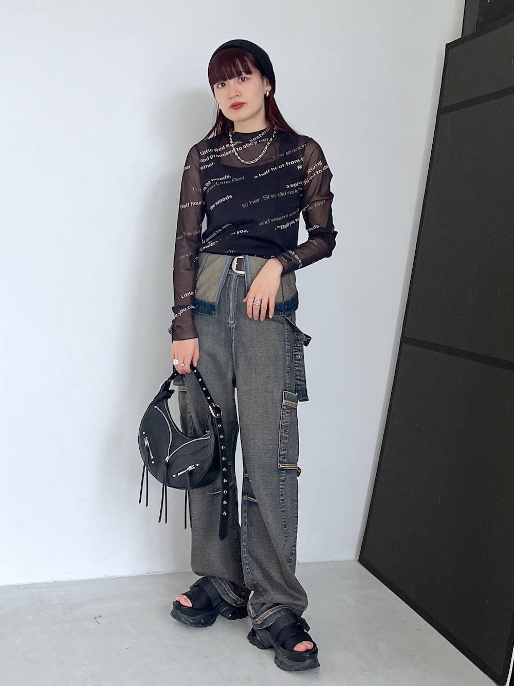 AKANE（jeanasis）さんの「オーバルバックルベルト/103527（JEANASIS）」を使ったコーディネートの1枚目の写真