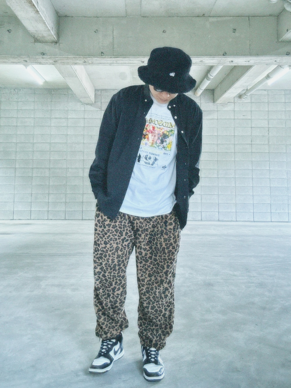 Torichockさんの「NEW ERA/ニューエラ　Bucket-01 Mink Fleece（NEW ERA）」を使ったコーディネートの1枚目の写真