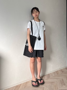 「OOFOS(ウーフォス)のアイテム」を使った、uranさん(キッズ・144cm)の夏コーディネート