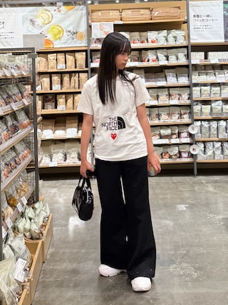 「adidas(アディダス)のアディカラー ミニボウリングバッグ/ アディダスオリジナルス adidas Originals(ショルダーバッグ)」を使った、uranさん(キッズ・150cm)の夏コーディネート
