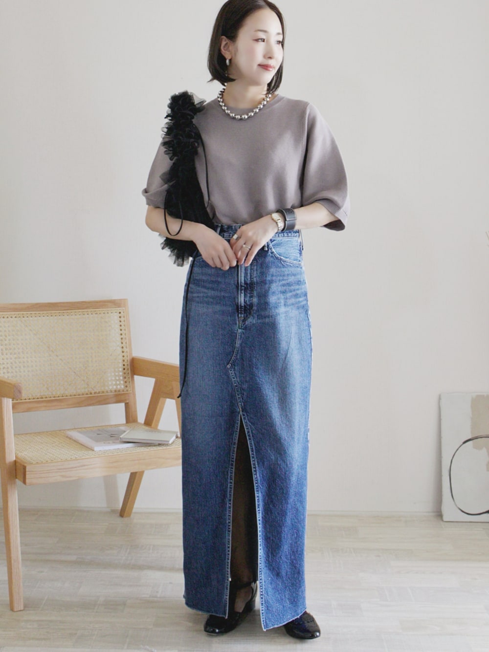 陽さんの「【upper hights/アッパーハイツ】THE SPILIT SKIRT（VERMEIL par iena）」を使ったコーディネートの1枚目の写真