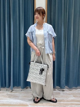 「OOFOS(ウーフォス)のアイテム」を使った、akariさん(レディース・161cm)の春コーディネート