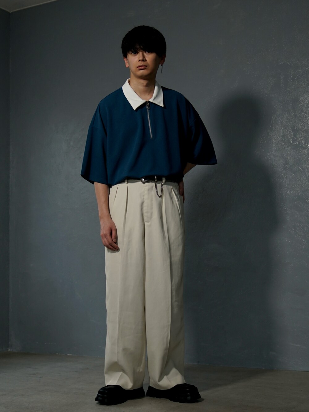 やーこん🦊︎︎︎︎︎︎︎︎︎︎︎︎☑︎さんの「HI TWISTED GABA WIDE TUCK SLACKS（WYM LIDNM）」を使ったコーディネートの1枚目の写真