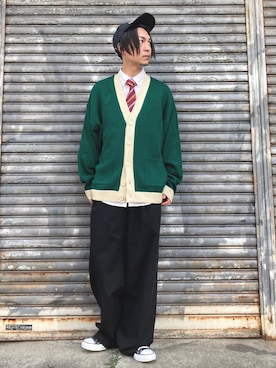 「SPINNS(スピンズ)のアイテム(シャツ/ブラウス)」を使った、 松波 侑亮さん(メンズ・164cm)の冬コーディネート