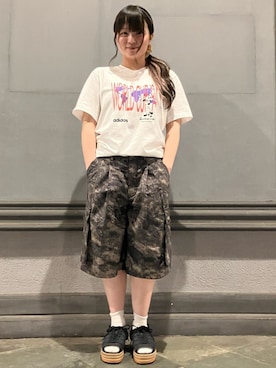 「adidas(アディダス)のアイテム(Tシャツ/カットソー)」を使った、KMさん(レディース・156cm)の春コーディネート