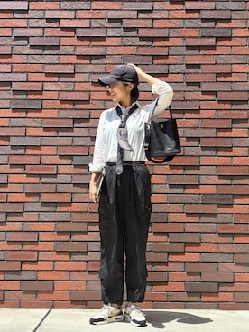 「NIKE(ナイキ)のアイテム(スニーカー)」を使った、MoonAesilさん(レディース・165cm・30代)の春コーディネート