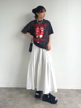 「NIKE(ナイキ)のアイテム(Tシャツ/カットソー)」を使った、UMIさん(レディース・165cm)の春コーディネート